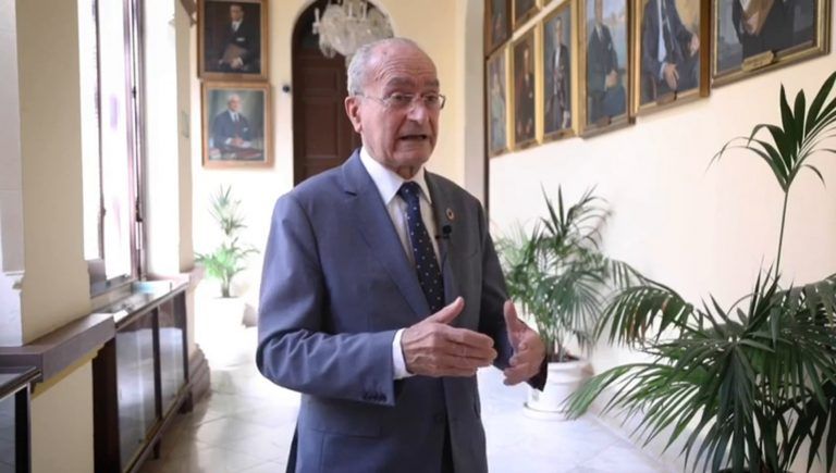 De la Torre: El aumento de la incidencia es una llamada de atención de que el virus sigue