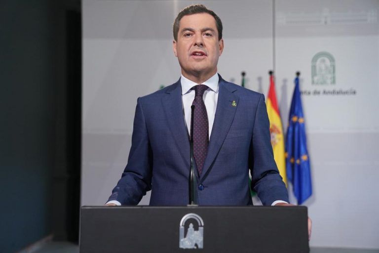 Andalucía cierra toda actividad no esencial desde las 18 horas y adelanta el toque de queda a las 22 horas