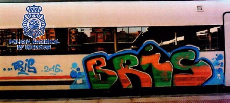 Detenido un joven belga en Málaga por pintadas grafitis en trenes causando daños de más de 55.000 euros