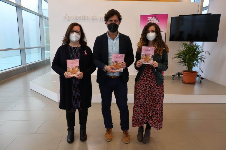 La Diputación  colabora con la Asociación ASAMMA para la elaboración de una guía de apoyo a mujeres afectadas por cáncer de mama