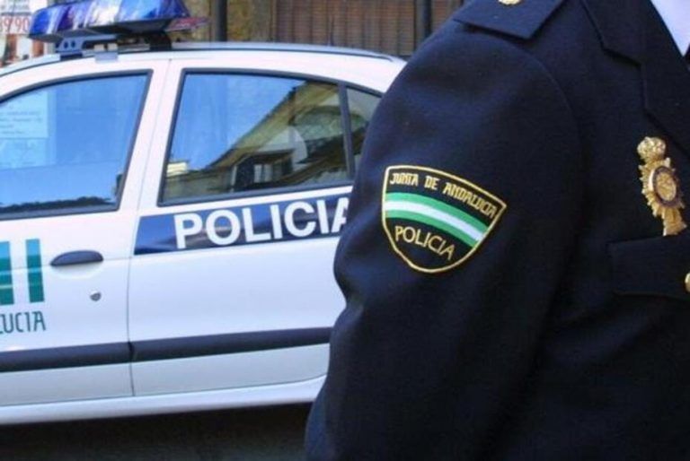 La Junta retira de urgencia a cuatro hermanos declarados en desamparo en Antequera