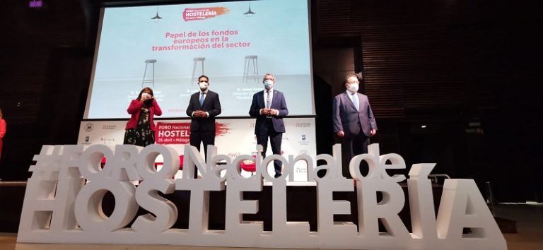 La hostelería se reivindica como «irreplicable» tras un «retroceso» de 20 años