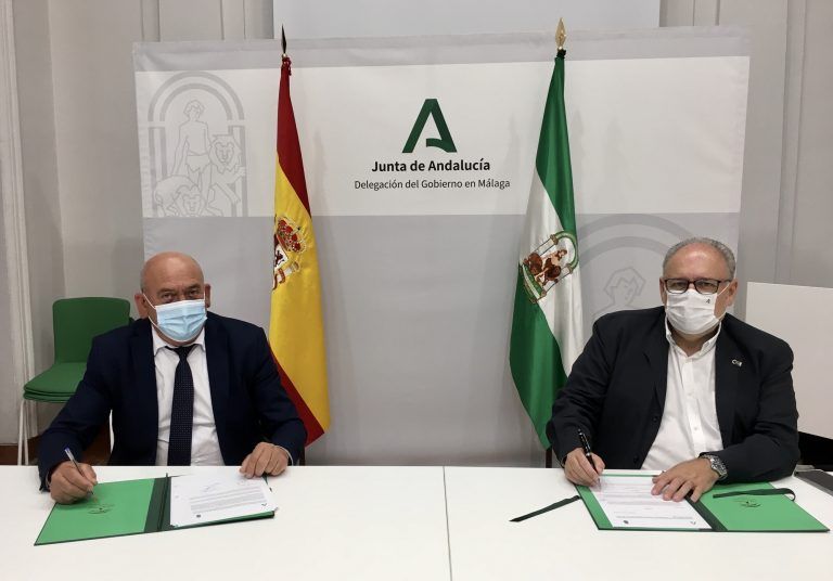 Firmado el protocolo de actuación para el nuevo centro de salud de Cómpeta