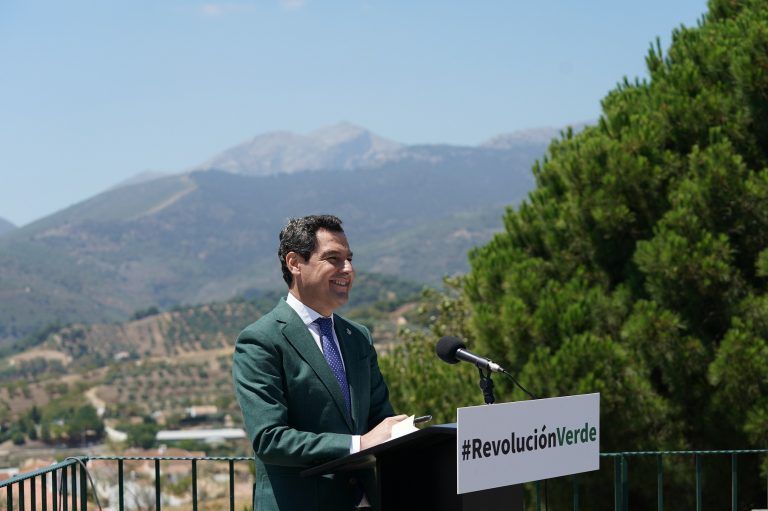 Moreno señala que la declaración de la Sierra de las Nieves como Parque Nacional supone un impulso a la recuperación y la creación de unos 8.200 empleos