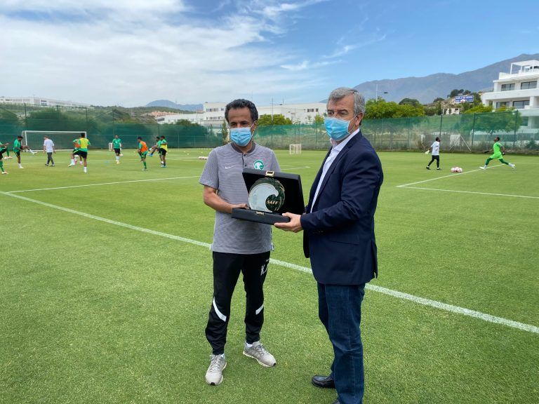 La selección olímpica de fútbol de Arabia Saudí elige Estepona para los preparatorios de los Juegos Olímpicos de Tokio
