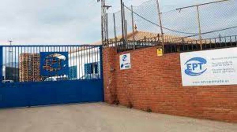 La Junta de Andalucía abre diligencias a la empresa veleña Envapal Trade por realizar reciclaje de plásticos sin autorización ambiental