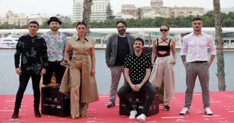 ‘Operación camarón’ lleva al Festival de Málaga un cóctel de géneros con la música y Cádiz como protagonistas
