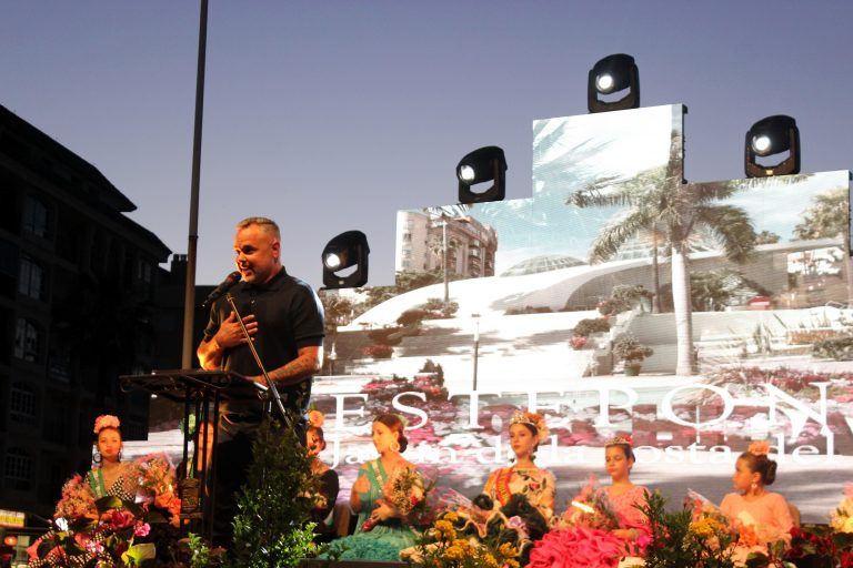 La Feria de Estepona comienza con el pregón de Juan Magán y un dispositivo especial de seguridad y limpieza