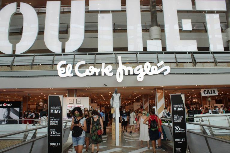 Abre el Outlet de El Corte Inglés de Mijas