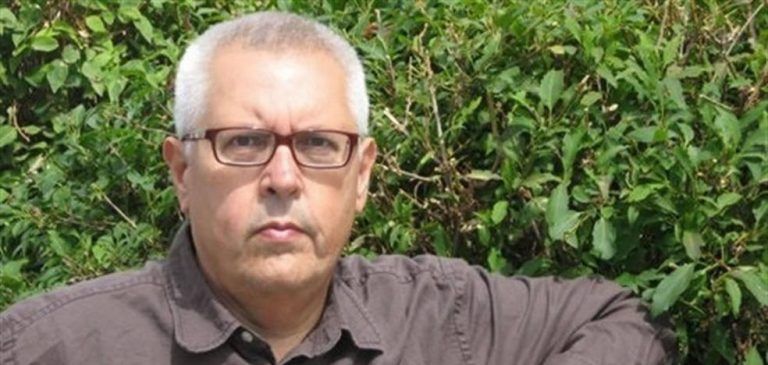CULTURA El poeta cubano Víctor Rodríguez Núñez gana el 29 Premio de Poesía Manuel Alcántara