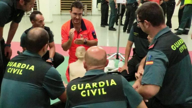 El 061 de Málaga entrenará en primeros auxilios a medio centenar de guardias civiles