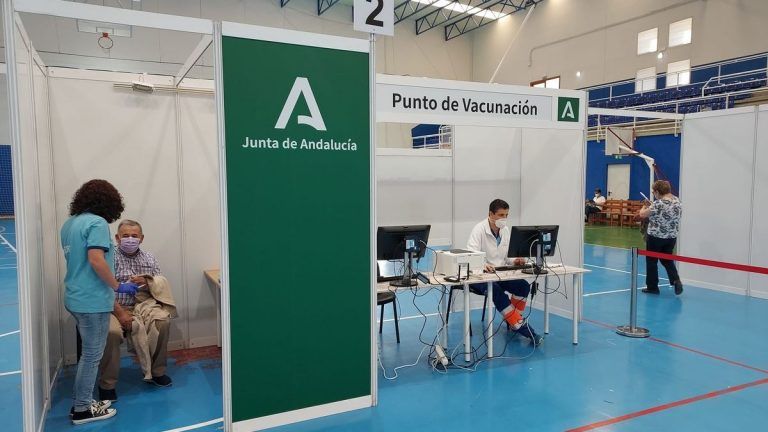 La tasa de Covid en Málaga capital aumenta más de 13 puntos en apenas un día