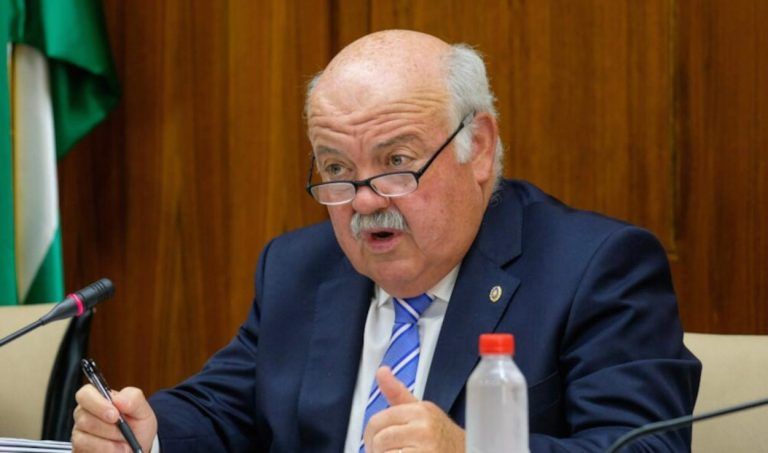 La pandemia «tendría que empeorar mucho» para plantear restricciones en Andalucía durante las fiestas navideñas