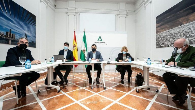 Andalucía seguirá sin restricciones y pide una prórroga del pasaporte Covid