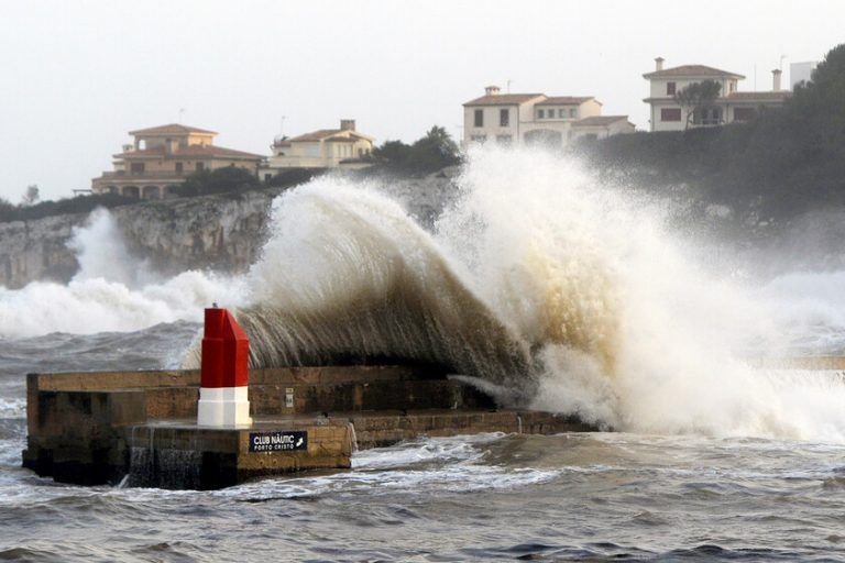 Málaga dentro de la alerta que activa Aemet por meteotsunami en el Mediterráneo