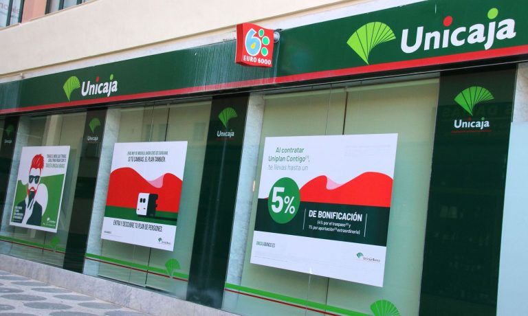 Cierran once oficinas de Unicaja banco en pueblos malagueños