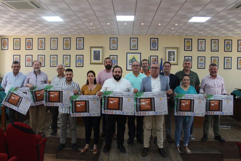 El concurso de pintura «Ventanas al arte y al moscatel» visualizará la dimensión cultural de la uva pasa de la Axarquía