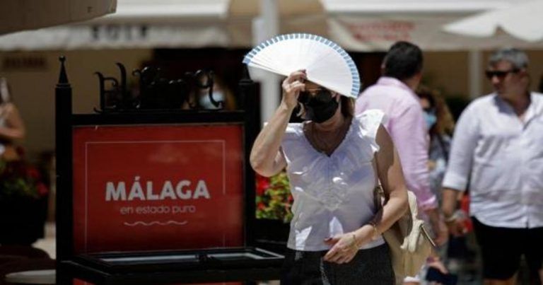 El sábado habrá terral y los termómetros subirán 10 grados respecto a la media habitual en esta época
