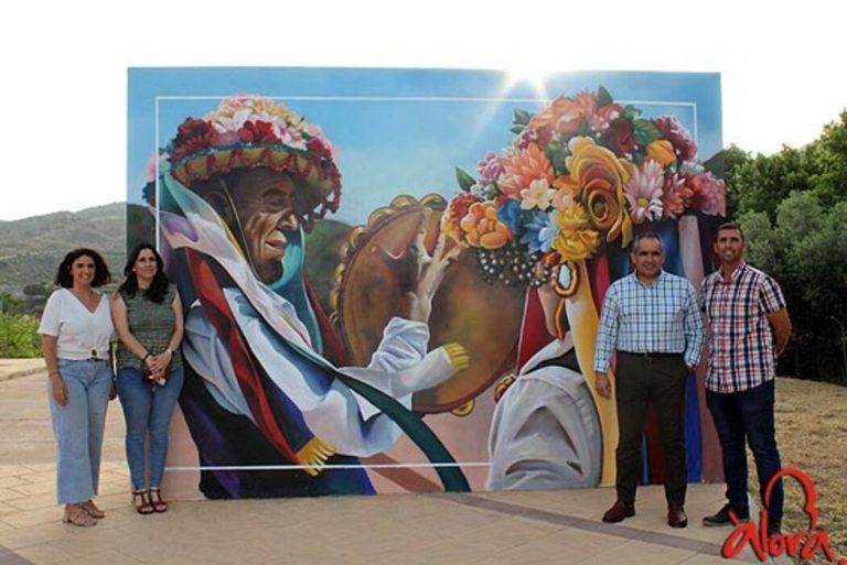 Álora inaugura un mural dedicado al Capitán y a los verdiales