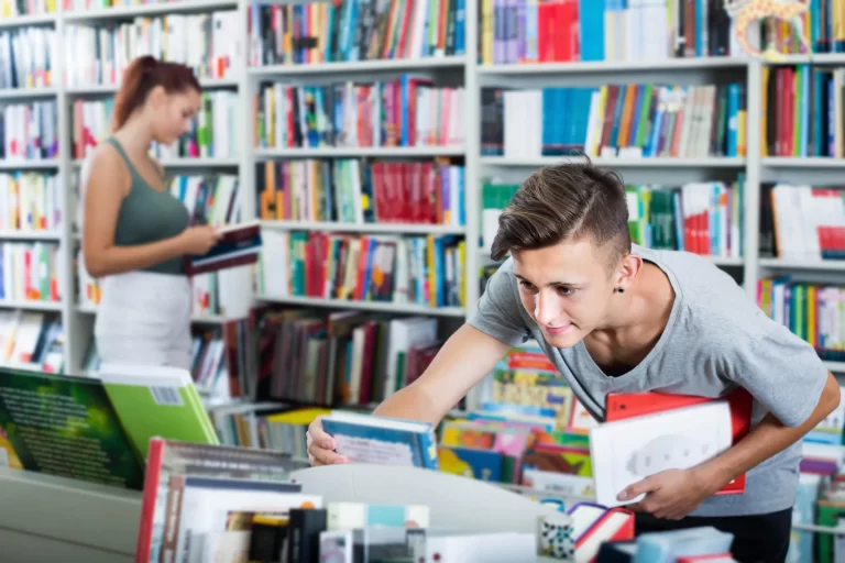 18.000 malagueños podrán disfrutar del Bono Cultural Joven de 400 euros