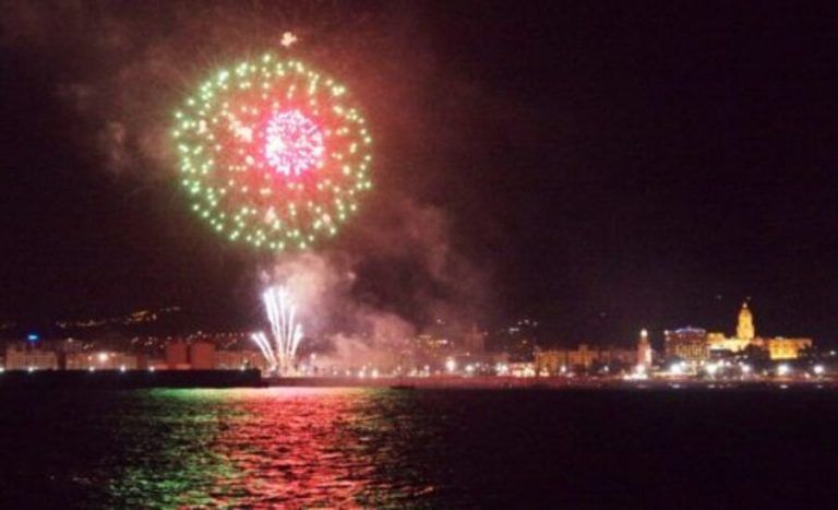 Pistoletazo de salida: Un espectáculo con drones y los fuegos artificiales dan la bienvenida a 8 días de feria