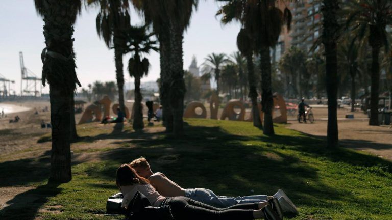 El año 2023 entrará con tiempo primaveral y temperaturas por encima de los 20 grados