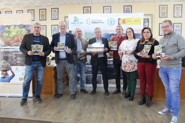 La campaña ‘Comemos Pasas de la Axarquía’ consigue promocionarse como cultivo de proximidad visibilizando su frescura y calidad