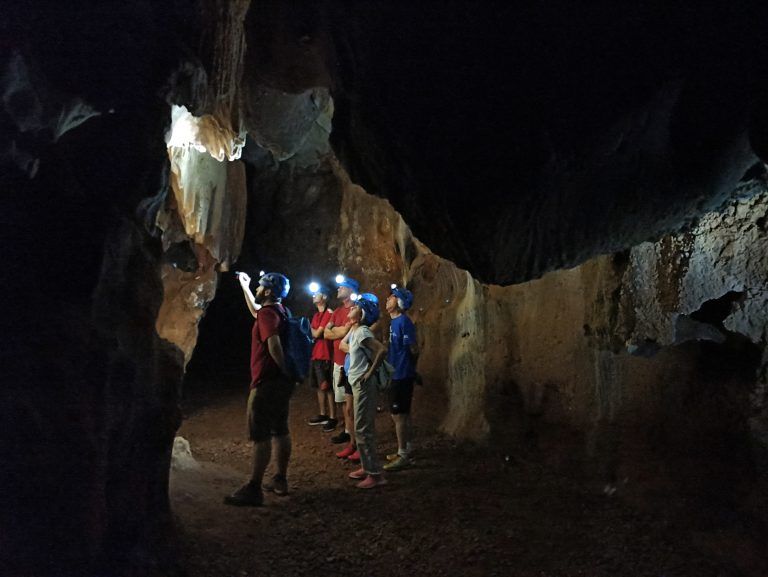 Las cuevas de Rincón de la Victoria, ejemplos del extraordinario papel del mar en la Humanidad en el II Congreso Internacional InnovAzul de Cádiz