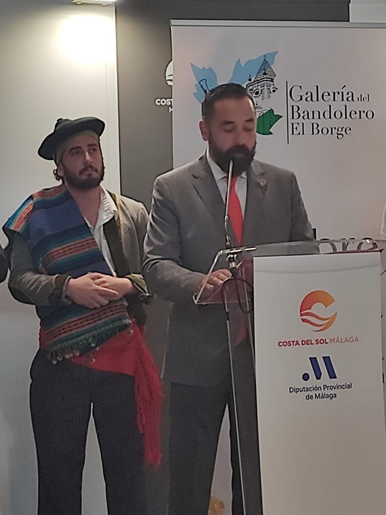 El Borge abrirá al público en febrero la mayor colección museística sobre bandolerismo andaluz