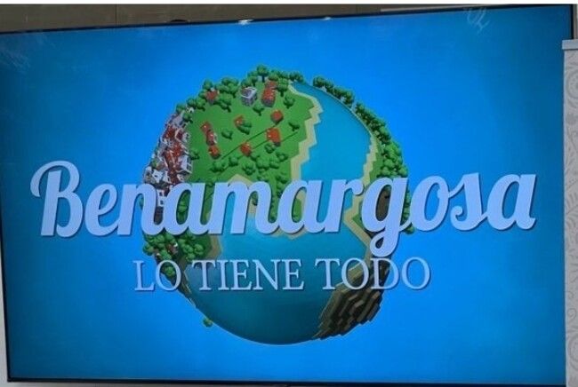 Benamargosa ¿Playa o montaña? ¿fiesta o cultura? ¿tradición o innovación? ¿confort o deporte? ¡No es o, es y!