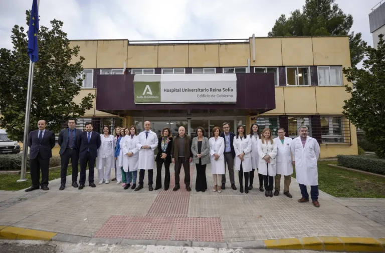 Andalucía incorpora un tratamiento no invasivo que evita el temblor esencial
