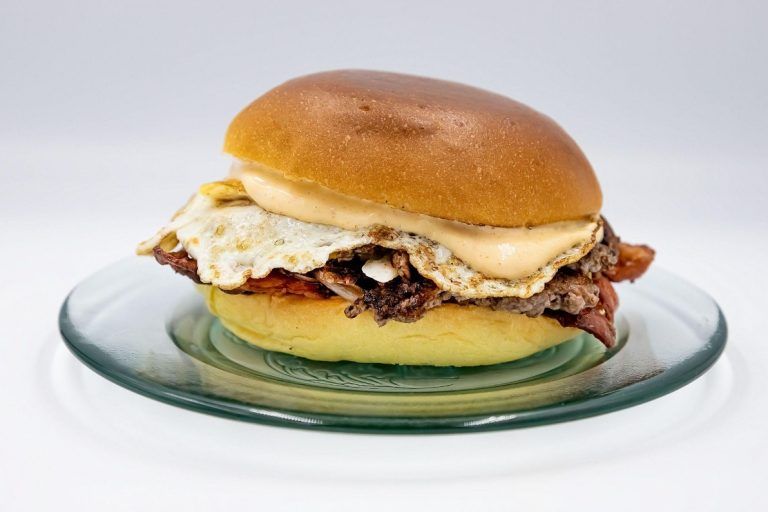 El nuevo restaurante Ponte Salvaje trae a Málaga el concepto de ‘smash burgers’