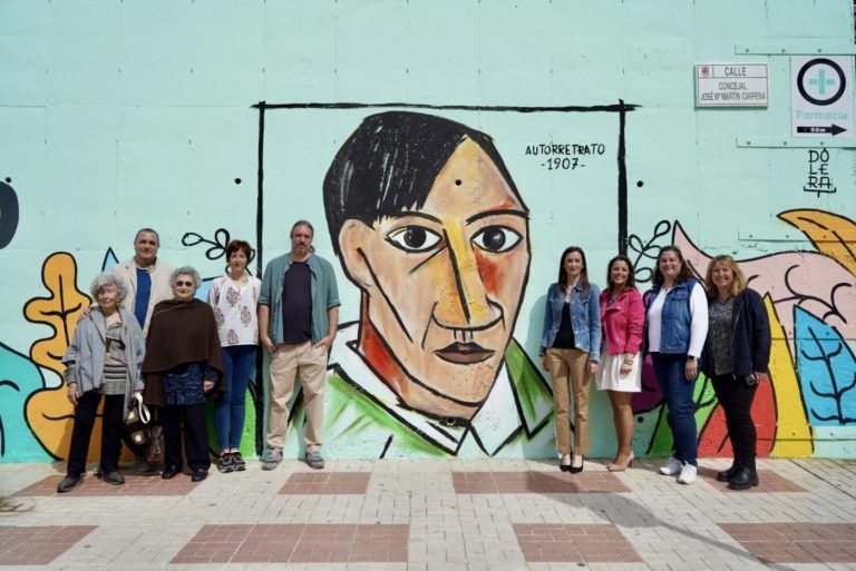 El IES Picasso homenajea al pintor malagueño con un mural de grafiti del programa ‘Málaga más Bella’