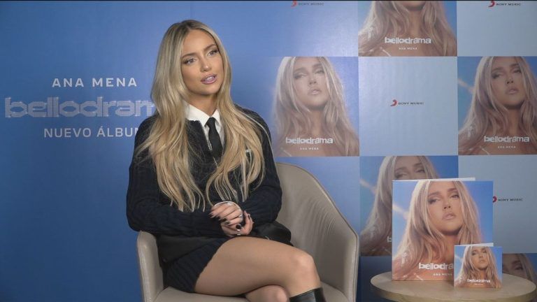 Ana Mena ya es número 1 en ventas con ‘Bellodrama’