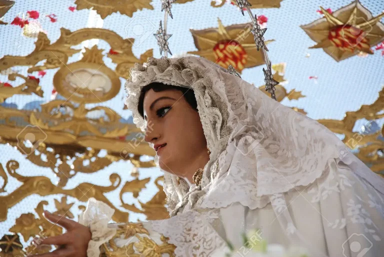 Martes Santo; otras seis cofradías llenarán las calles de esplendor y de multitudes