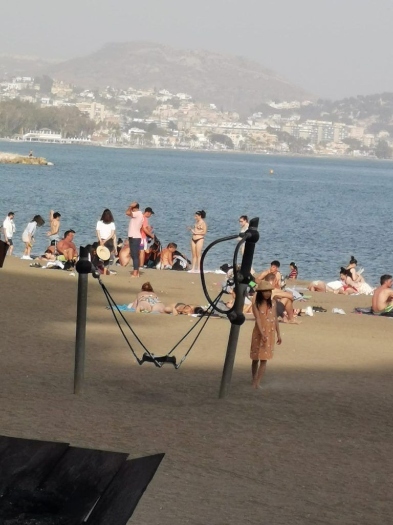 Málaga registra 33,5 grados, que supera el máximo histórico en abril