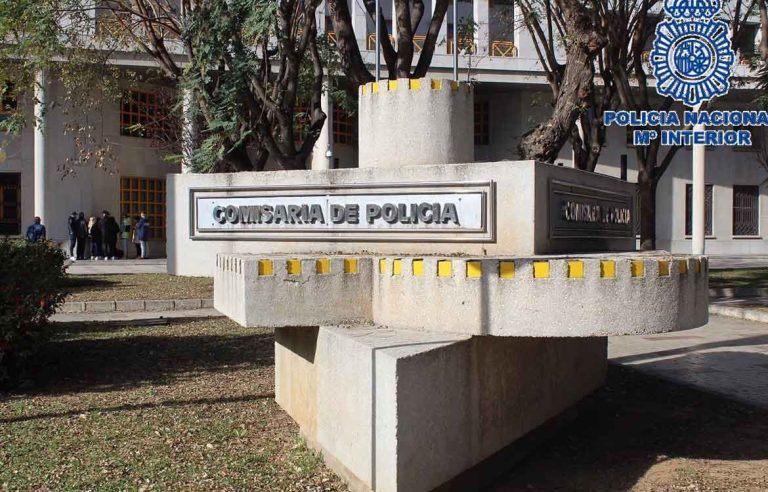 Un hombre en estado crítico por varias heridas de bala en un incidente en la barriada de Churriana de Málaga capital