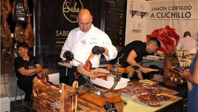El Certamen Mundial del Jamón ‘Popi, Ciudad de Estepona’, será declarado de Interés Turístico de Andalucía
