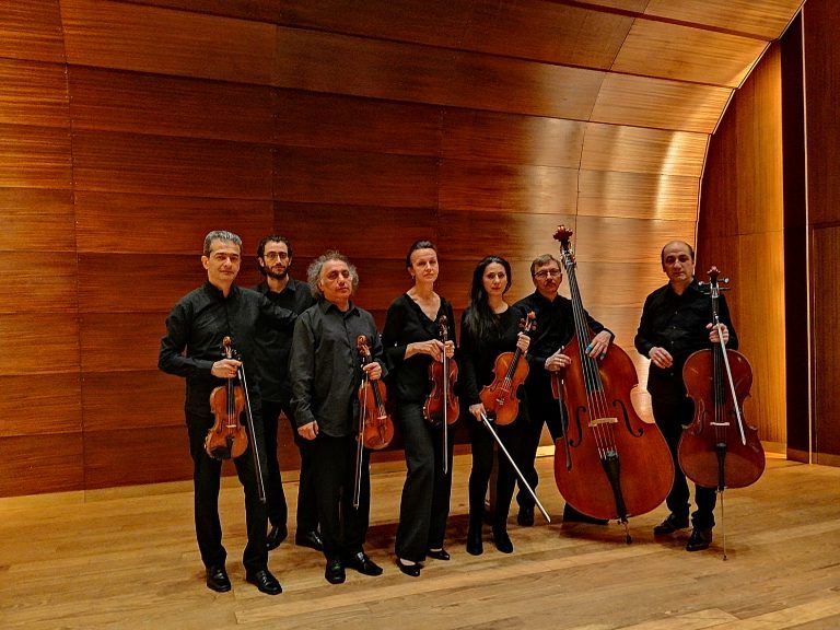 La Orquesta de Cámara de la Nueva Filarmónica de Hamburgo llega a La Cochera Cabaret