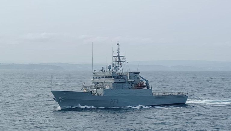 El buque de la Armada Atalaya atraca en Málaga y se podrá visitar