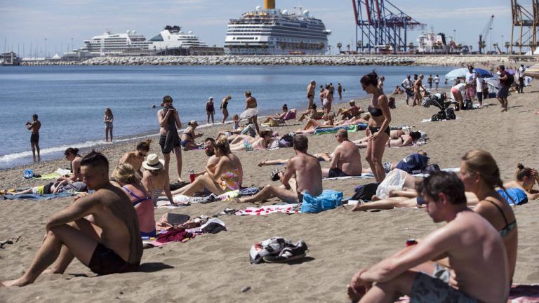 Las temperaturas bajarán el fin de semana en Málaga y podría aparecer la lluvia