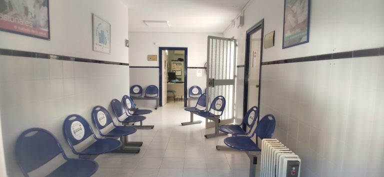 El nuevo centro de salud de Cuevas de San Marcos incorpora tres consultas nuevas