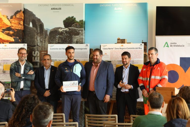 El Caminito del Rey, con siete desfibriladores en su recorrido, primer sendero en España acreditado como zona cardioasegurada