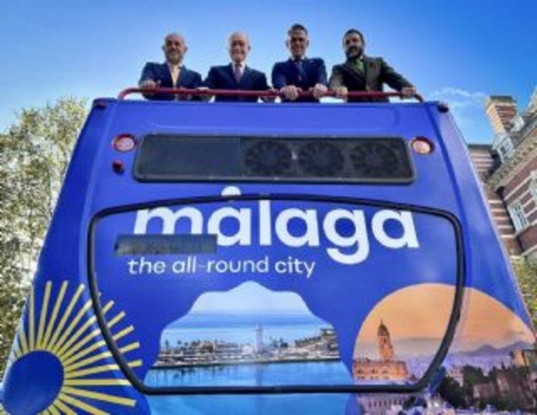El ayuntamiento muestra en los autobuses turísticos de Londres al Picasso más malagueño