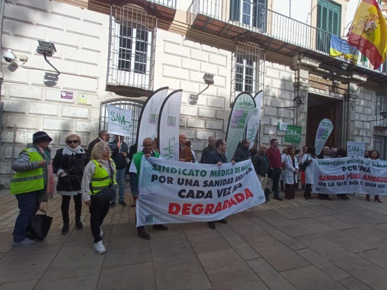 La “responsabilidad” de las listas de espera en Andalucía es del PP