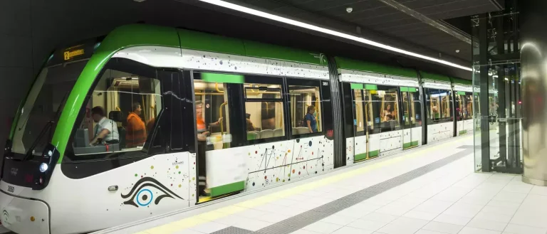 Viajar en el Metro de Málaga seguirá costando 33 céntimos en 2024