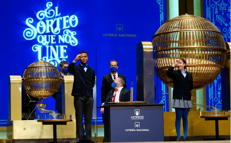 El 86.007, sexto quinto premio, reparte suerte en varios puntos de la capital
