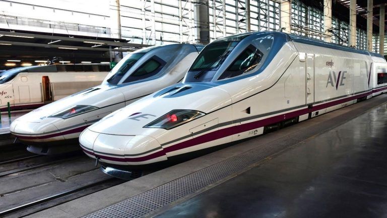 Una avería en las vías del tren paraliza durante horas todos los AVE entre Málaga y Madrid