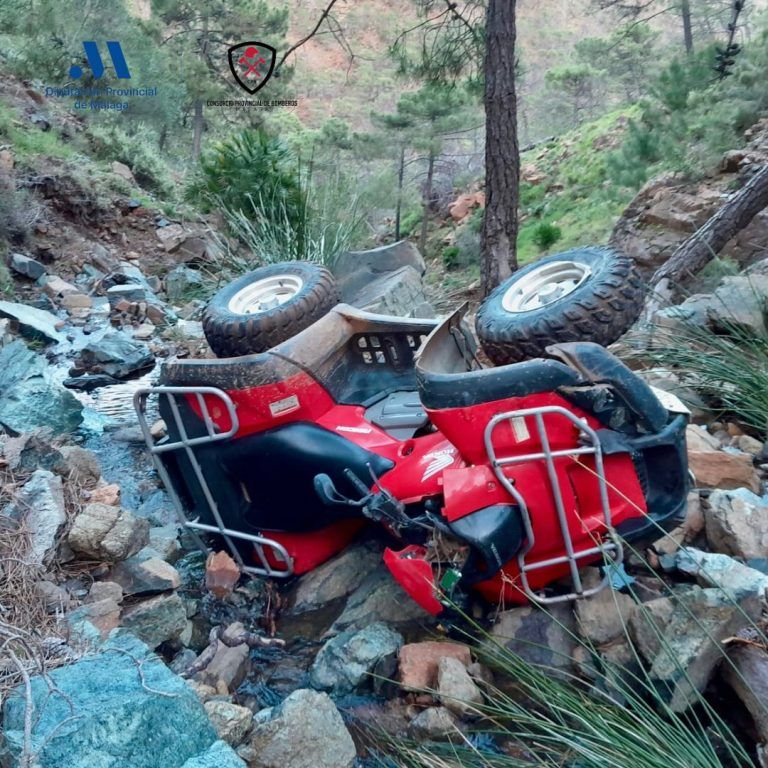 Fallece tras caer con un quad por un acantilado en Estepona