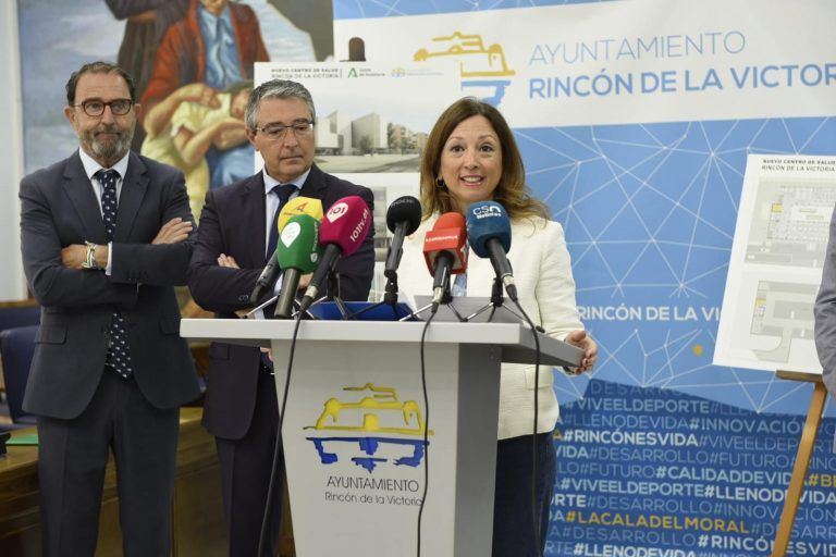 El Ayuntamiento de Rincón de la Victoria y la Junta de Andalucía presentan el proyecto de ejecución del nuevo centro de salud